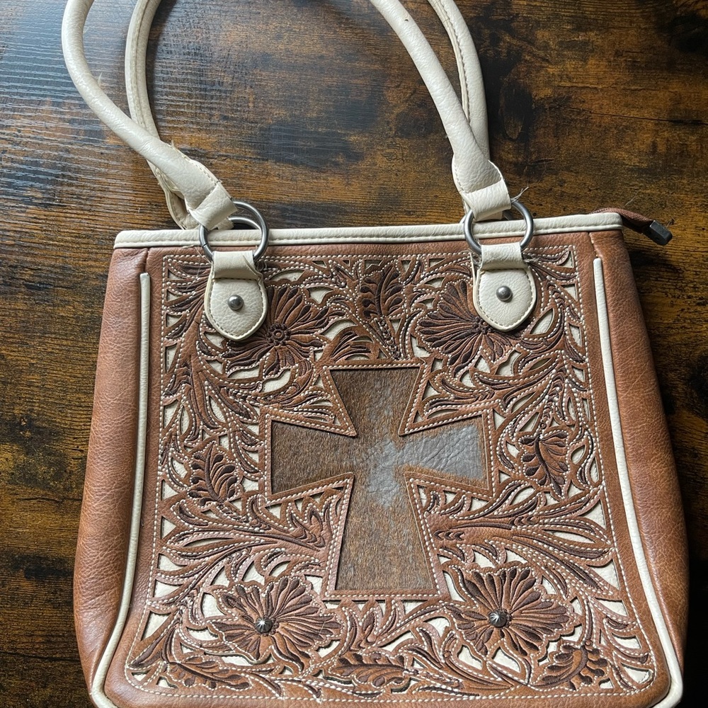 P&G Purse.